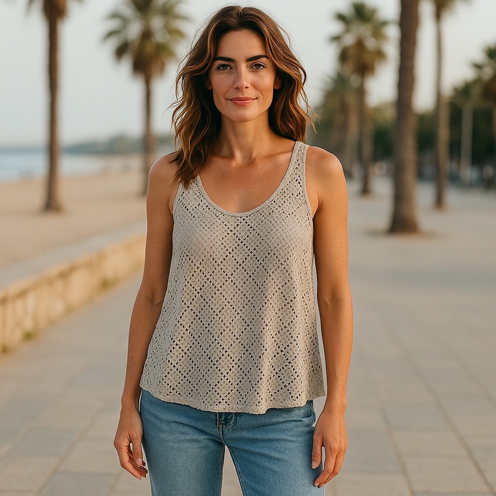 AQUA Tank Crochet Sexy off White eyelet top with low scoop​